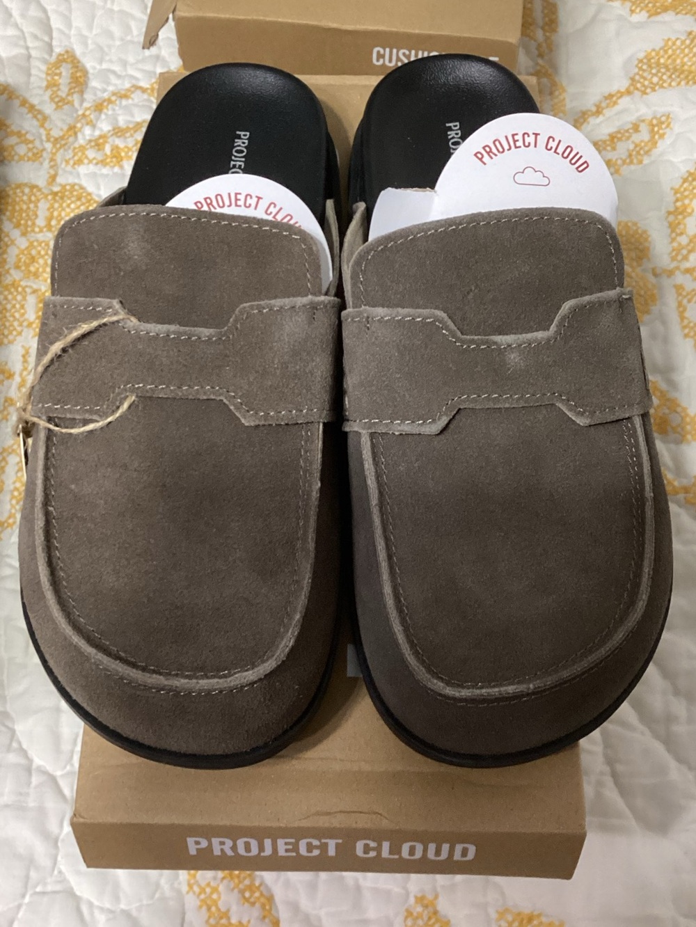 Project Cloud 100% Genuine Leather Slip On Clog Storm Suede Women’s 10